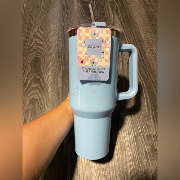 NWT Lilo and stitch tumbler with straw 40oz - Picture 4 of 4
